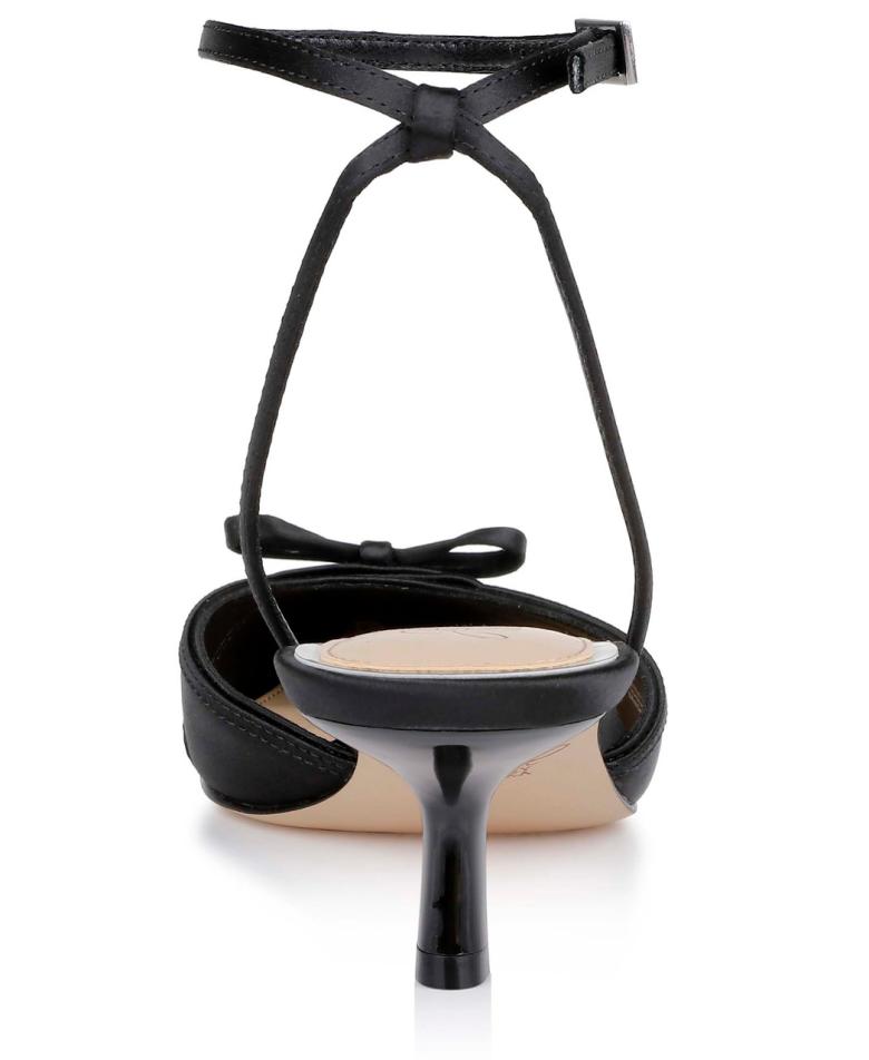 Badgley Mischka Talasia Pointed Toe Kitten Heels Black | Women Best Sellers